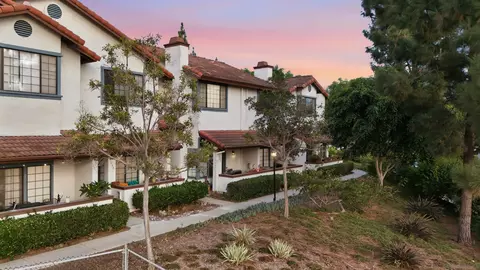 7982 Mission Vis, San Diego, CA 92120