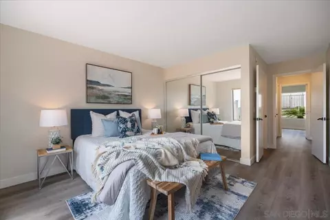 Bedroom - 245 Fairlee, Encinitas, CA 92024 photo 4 of 4