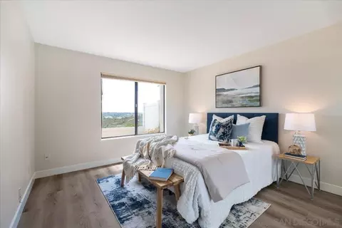 Bedroom - 245 Fairlee, Encinitas, CA 92024 photo 2 of 4