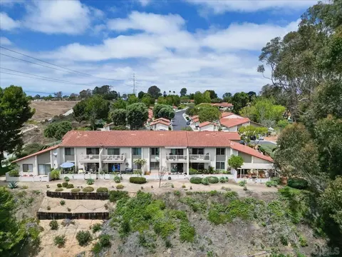 View/Area - 245 Fairlee, Encinitas, CA 92024 photo 1 of 16