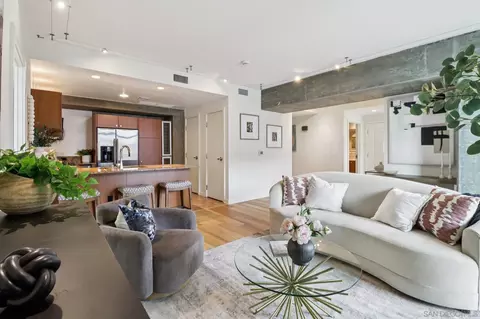 800 The Mark Ln #607, San Diego, CA 92101