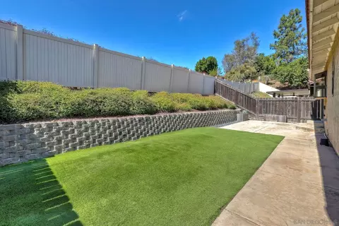 Exterior - 13335 Sneezy Ct, El Cajon, CA 92021 photo 6 of 7