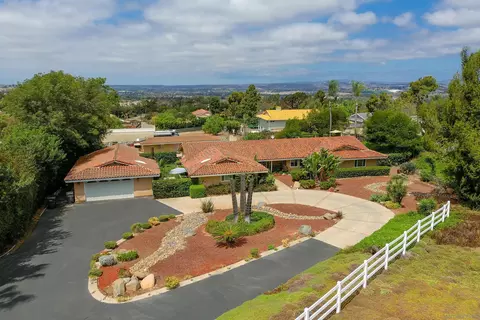 2720 Mason Way, Vista, CA 92084