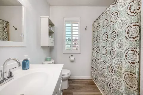 Bath - 10029 Santana Ranch Ln, Santee, CA 92071 photo 3 of 3