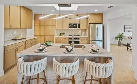 Kitchen - 9465 Emerald Grove Ave, Lakeside, CA 92040 photo 2 of 5