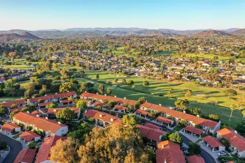 12089 Caminito Campana, San Diego, CA 92128