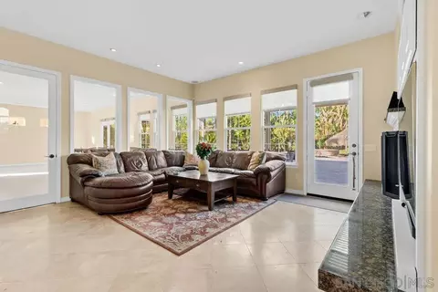 Living - 17635 Butterfield Trl, Poway, CA 92064 photo 1 of 5