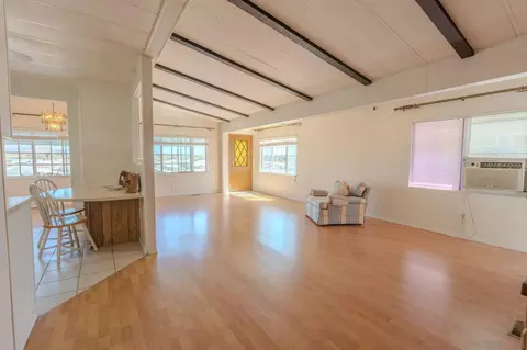 Living - 6 Oriole Ln, Oceanside, CA 92057 photo 4 of 6