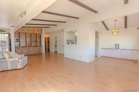 Living - 6 Oriole Ln, Oceanside, CA 92057 photo 5 of 6