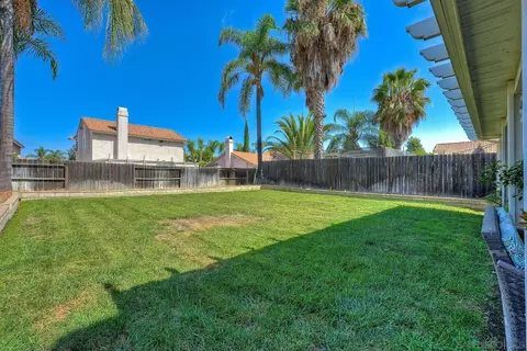 Exterior - 39813 Creative Dr, Temecula, CA 92591 photo 12 of 12