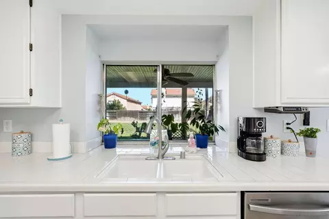 Kitchen - 39813 Creative Dr, Temecula, CA 92591 photo 2 of 3