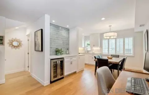 1174 Locust St, San Diego, CA 92106