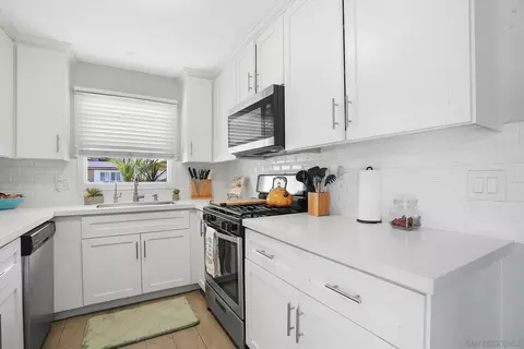 Kitchen - 1138 Purdy St, Spring Valley, CA 91977 photo 2 of 2