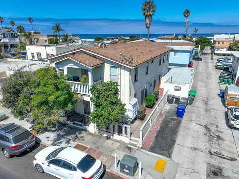 2114 Abbott St, San Diego, CA 92107