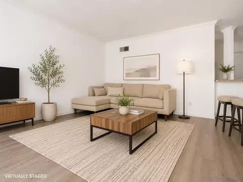 7405 Charmant Dr #1915, San Diego, CA 92122