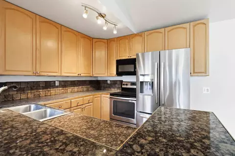 Kitchen - 2425 Cranston Dr #34, Escondido, CA 92025 photo 4 of 5