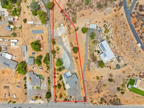 View/Area - 13320 Mapleview St, Lakeside, CA 92040 photo 1 of 11