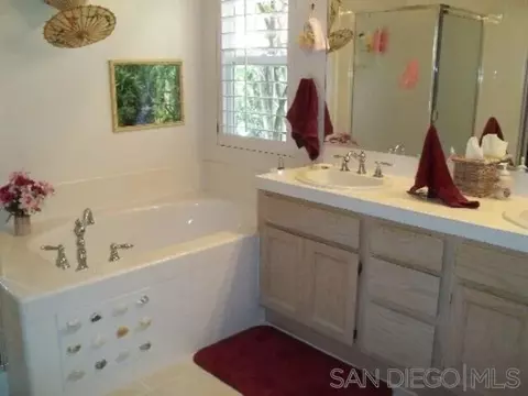 Bath - 1647 Shire Ave, Oceanside, CA 92057 photo 1 of 2