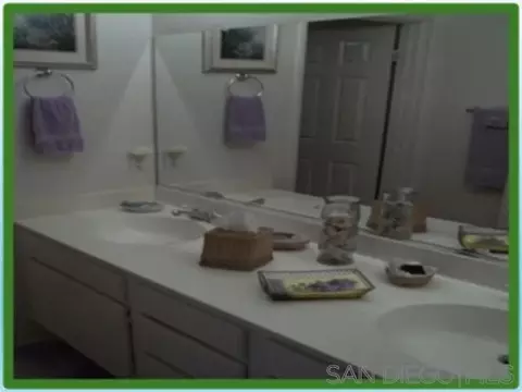 Bath - 1647 Shire Ave, Oceanside, CA 92057 photo 2 of 2