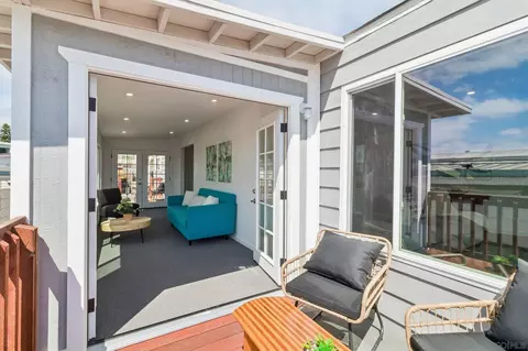 Exterior - 243 Havenview Ln, Oceanside, CA 92056 photo 1 of 6