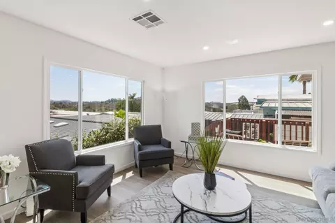 Living - 243 Havenview Ln, Oceanside, CA 92056 photo 6 of 6