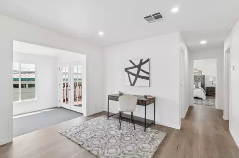 Entry Way - 243 Havenview Ln, Oceanside, CA 92056 photo 1 of 1