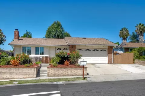 750 Melrose Pl, Vista, CA 92083