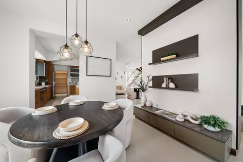 Dining - 5435 Parkview Dr, La Jolla, CA 92037 photo 3 of 4