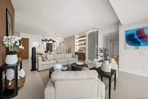 Living - 5435 Parkview Dr, La Jolla, CA 92037 photo 2 of 4