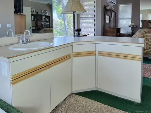 Bath - 1090 Ellen Ln, El Cajon, CA 92019 photo 3 of 3