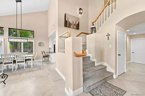 Entry Way - 4504 Corte Dulce, Oceanside, CA 92056 photo 2 of 4