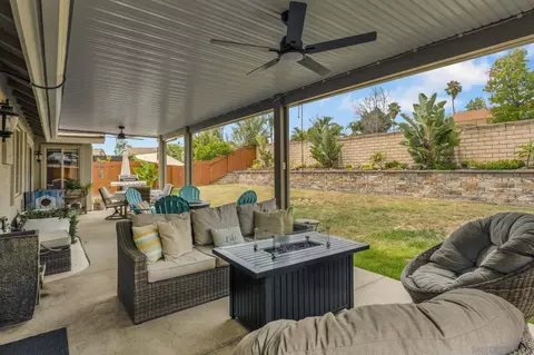 Exterior - 5521 Daybreak Ct, Oceanside, CA 92057 photo 4 of 7