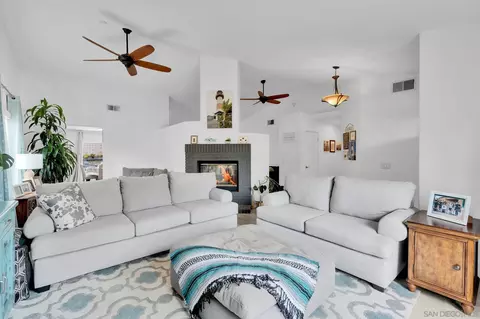 Living - 5521 Daybreak Ct, Oceanside, CA 92057 photo 3 of 6