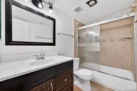 Bath - 280 Roanoke Rd, El Cajon, CA 92020 photo 3 of 3