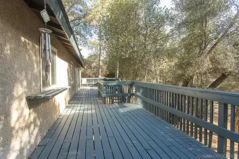 Exterior - 8076 Pine Blvd, Pine Valley, CA 91962 photo 6 of 10