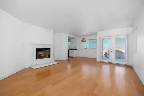 Living - 3218 San Helena, Oceanside, CA 92056 photo 4 of 8