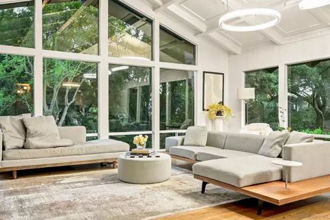 Living - 1954 Oak View Rd, Alpine, CA 91901 photo 1 of 2