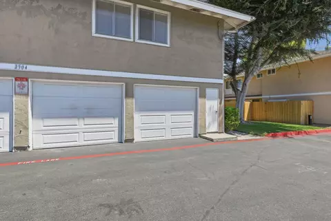 Exterior - 2504 Wanek Rd #D, Escondido, CA 92027 photo 3 of 9