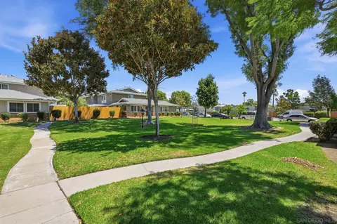 Exterior - 2504 Wanek Rd #D, Escondido, CA 92027 photo 8 of 9
