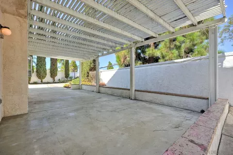 Exterior - 801 Mosaic Cir, Oceanside, CA 92057 photo 10 of 13