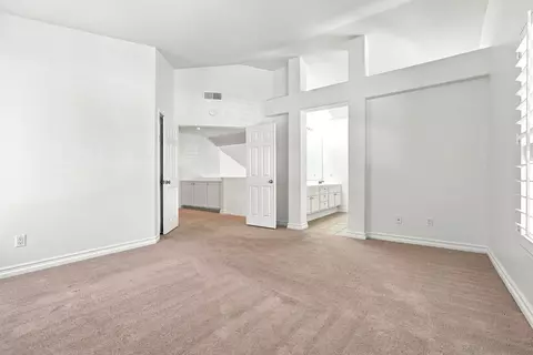 Bedroom - 801 Mosaic Cir, Oceanside, CA 92057 photo 5 of 8