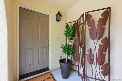 2958 Escala Cir, San Diego, CA 92108