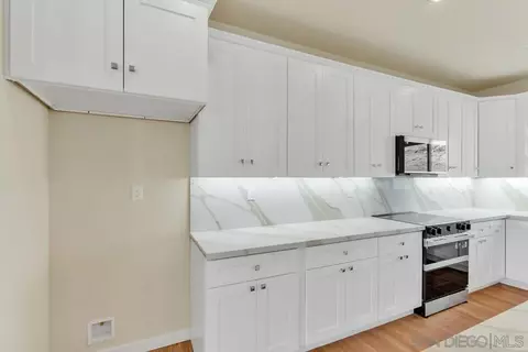 Kitchen - 1302 La Presa, Spring Valley, CA 91977 photo 7 of 8