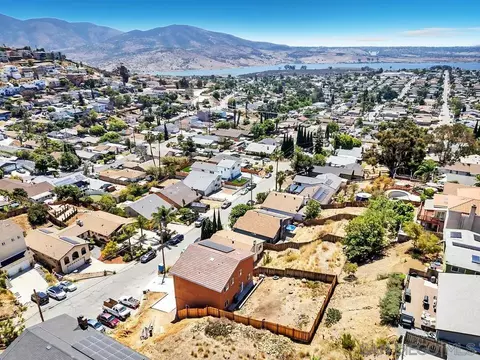 View/Area - 1302 La Presa, Spring Valley, CA 91977 photo 10 of 17