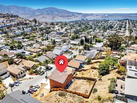 View/Area - 1302 La Presa, Spring Valley, CA 91977 photo 11 of 17