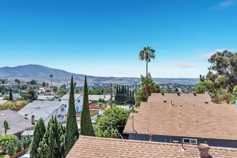 View/Area - 1302 La Presa, Spring Valley, CA 91977 photo 2 of 17