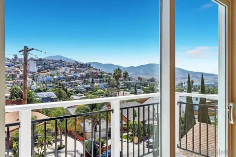 View/Area - 1302 La Presa, Spring Valley, CA 91977 photo 1 of 17