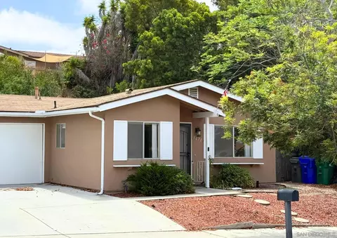 Exterior - 3671 Campus Dr, Oceanside, CA 92056 photo 10 of 15