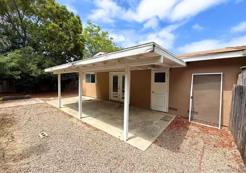 Exterior - 3671 Campus Dr, Oceanside, CA 92056 photo 4 of 15