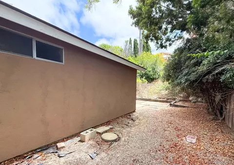 Exterior - 3671 Campus Dr, Oceanside, CA 92056 photo 7 of 15